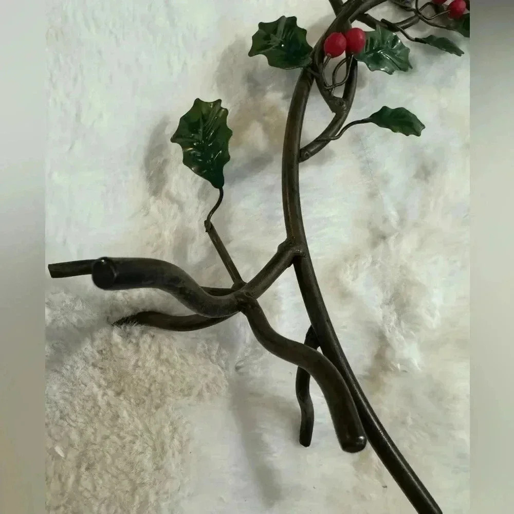 Vintage Holly & Ivy Christmas Mistletoe Candle Holder Iron Metal Decoration - Picture 12 of 13